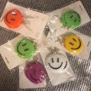 Happy face 6 emoji party favor earrings wholesale